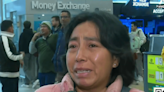 Mujer DESESPERADA por cancelación de vuelos CLAMA POR AYUDA: “¡Mi madre murió y no puedo ir a verla!”