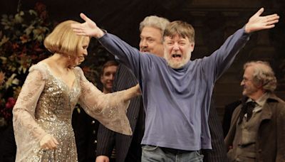 Conductor Andrew Davis, who headed Lyric Opera of Chicago and orchestras on 3 continents, dies