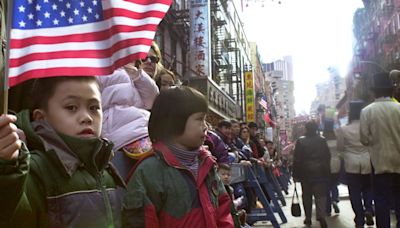 EU repatría migrantes a China en un vuelo por primera vez desde 2018