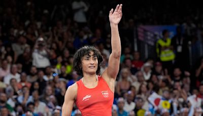 2024 Paris Olympics: Vinesh Phogat, Indian wrestler who was DQ'd from women's 50kg final, announces retirement