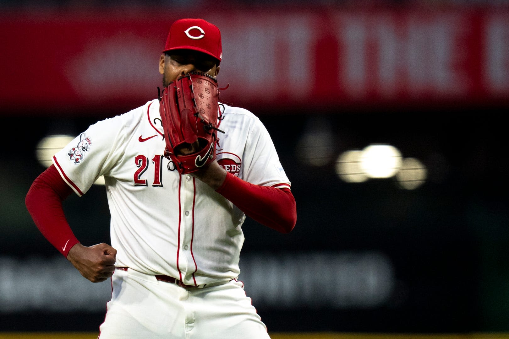 Cincinnati Reds starter Hunter Greene extends his scoreless streak to 21 straight innings