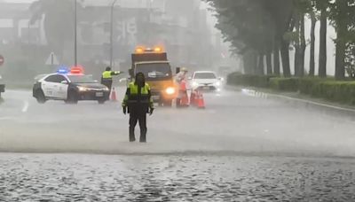 暴雨來了！疾管署示警小心「傳染病感染」 淹水善後千萬別穿拖鞋