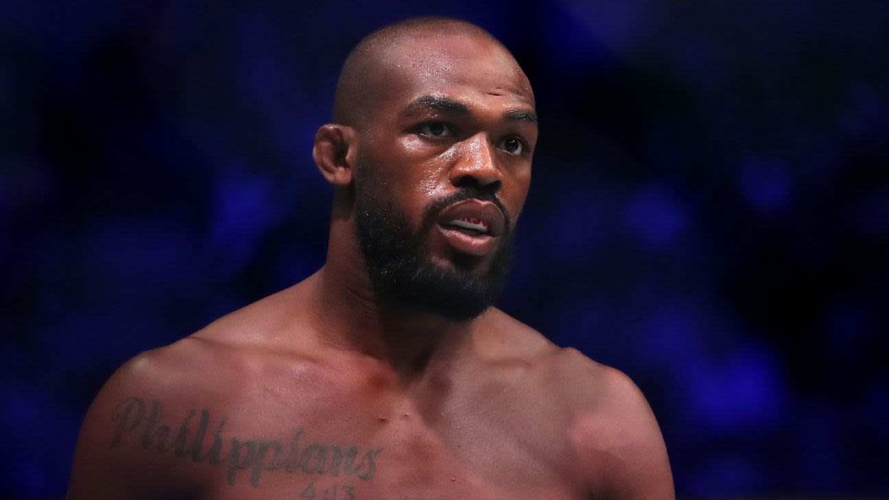 UFC's Jones fights charges from home drug test