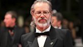 Vanity Fair France Apologizes After Guy Pearce’s Palestinian Flag Pin Edited Out of Cannes Portrait...