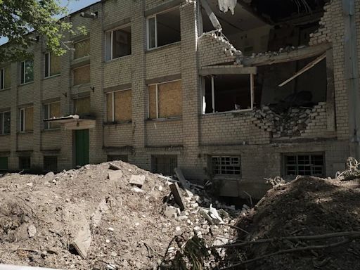 Nuevos ataques rusos contra las regiones ucranianas de Kherson y Kharkiv: al menos tres muertos y varios heridos