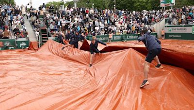 La lluvia causa estragos en Roland Garros