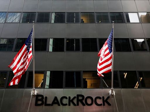 BlackRock directors keep seats at six funds in proxy battle with Saba