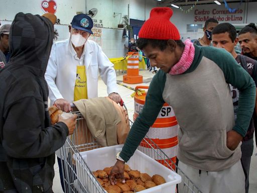 Projeto que dificulta doação de alimentos em SP e prevê multa de R$ 17 mil a ONGs é suspenso