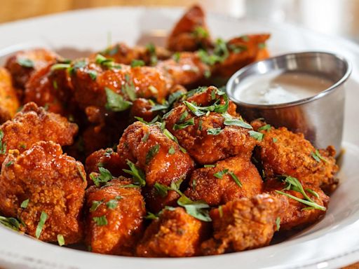 'Boneless' chicken wings can have bones, US court rules