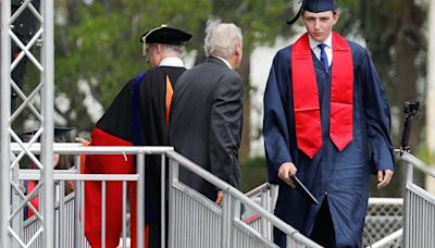 Barron, hijo menor de Donald Trump, rompió la tradición familiar y asistirá a la Universidad de Nueva York