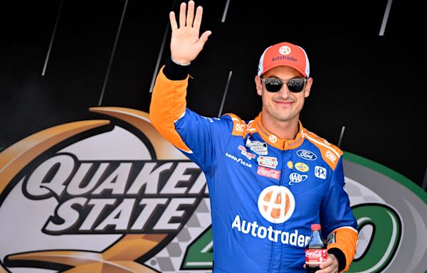 Joey Logano wins NASCAR playoff race in overtime: Results, highlights from Atlanta