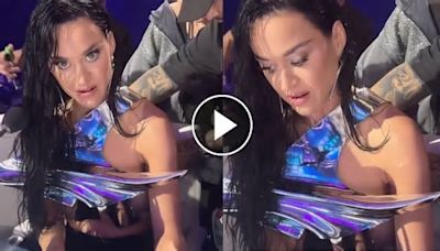 Katy Perry perde il top del vestito in diretta nazionale: ecco cosa è successo