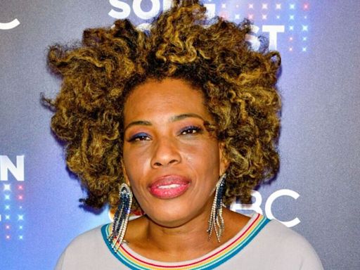 Macy Gray rushed to hospital and unable to walk after medication side effects