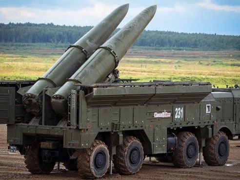 俄羅斯在靠近烏克蘭的南部軍區開始「戰術核武演習」 - 空軍