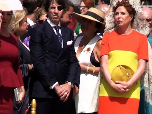 Ágatha Ruiz de la Prada asiste a la jura de bandera en Sevilla