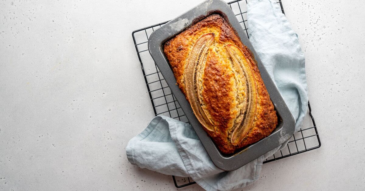 Mary Berry's 'deliciously moist' banana bread 'doesn't even need to be buttered'