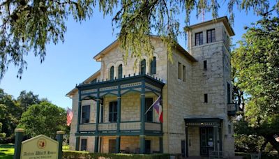 The San Antonio Conservation Society just slashed the price on its King William headquarters by $500K