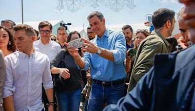 Sánchez visita por sorpresa la Feria de Abril de Barcelona