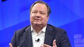 Paramount CEO Bob Bakish Forecasts Another Drop in Ad Revenue in Q4