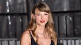 Taylor Swift Goes Full 2014 Tumblr Girl With Latest Reputation 'Fit