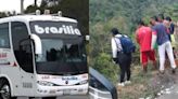 ¡Tragedia en Colombia! Cae autobús de migrantes por precipicio, deja 10 muertos y 30 heridos