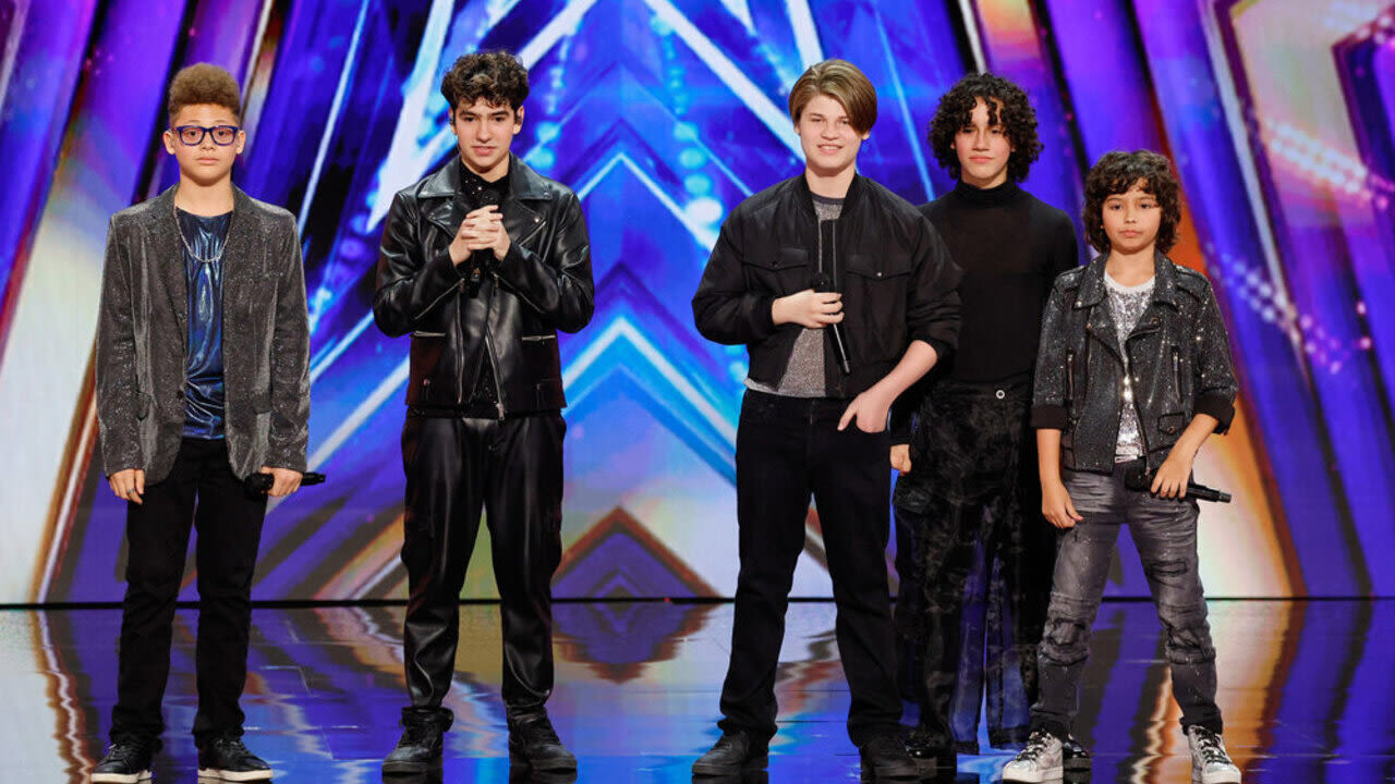 America's Got Talent's Teen Boy Band Stuck Together Despite Switching Songs, But Howie Mandel Says Just One...