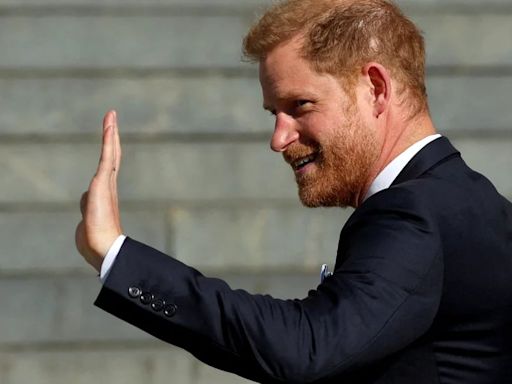 El príncipe Harry dijo que sus conflictos con la prensa británica fueron clave para su alejamiento de la familia real