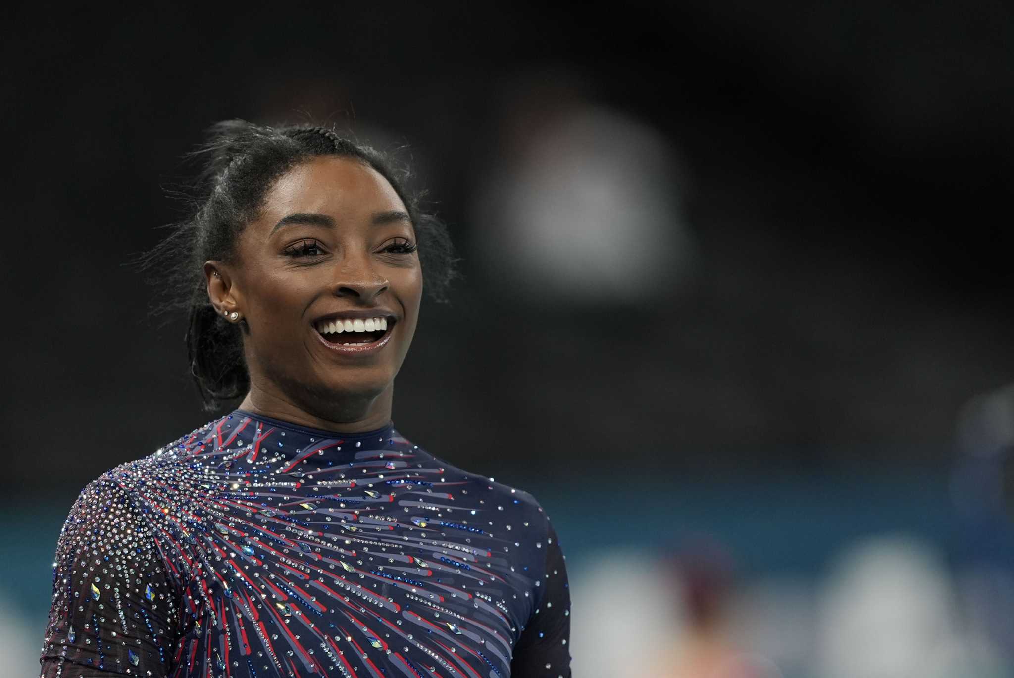 Bears safety Jonathan Owens taking break from camp to support wife Simone Biles at the Olympics