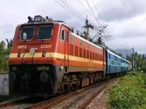 Western Railway to run bi-weekly trips of special train to Gorakhpur in UP | Mumbai News - Times of India