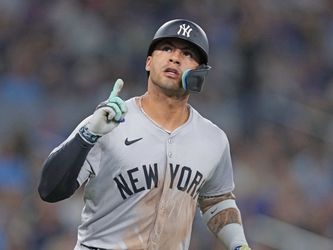 Yankees' offense breaks out in 16-5 win over Blue Jays