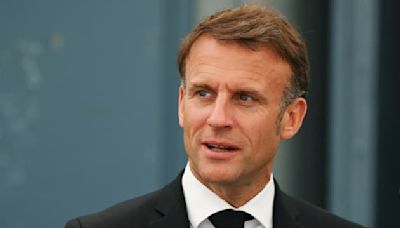 Emmanuel Macron assure qu'il "ne gouvernera pas avec LFI" en cas de coalition