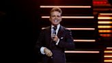 Acusan a Luis Miguel de hacer 'playback' en concierto y sus fans salen a defenderlo