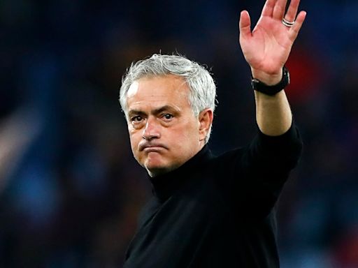 José Mourinho podría dirigir a James