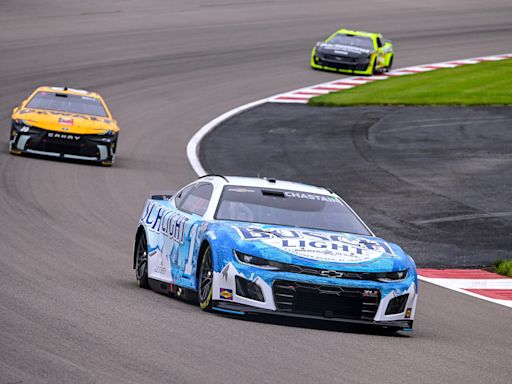 NASCAR Cup qualifying: See the starting grid for the Enjoy Illinois 300 at WWTR on Sunday.