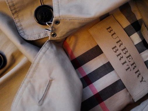 Struggling Burberry paves way to find chair's successor