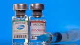 U.S. plans to move COVID vaccines, treatments to private markets in 2023