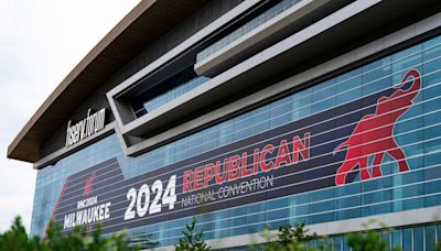 Trump arrives in Milwaukee for Republican convention