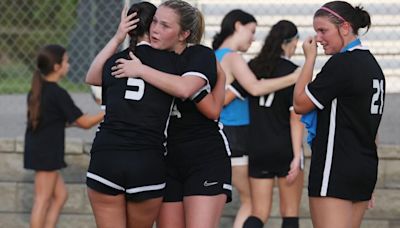 Lone goal sinks Cave Spring girls soccer in state quarterfinals