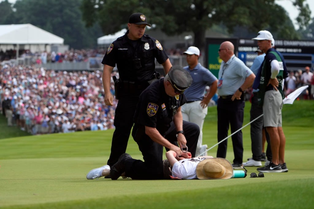 Readers speak: PGA was right to condemn protest at Travelers tourney