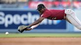 Christian Walker hits 16th and 17th career homers at Dodger Stadium, Diamondbacks rout Dodgers 12-4