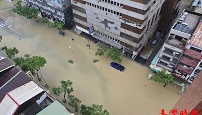 【影音】高雄遍地馬路成河川 多處災情居民超無奈（多圖）