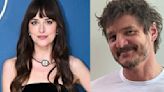 FOTOS: Dakota Johnson y Pedro Pascal son captados besándose para la película 'Materialists'