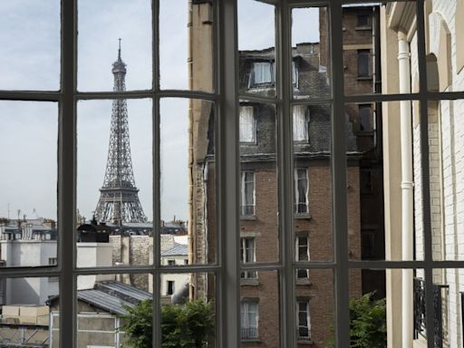 Vanessa Paradis : son immense loft baigné de lumière à Paris