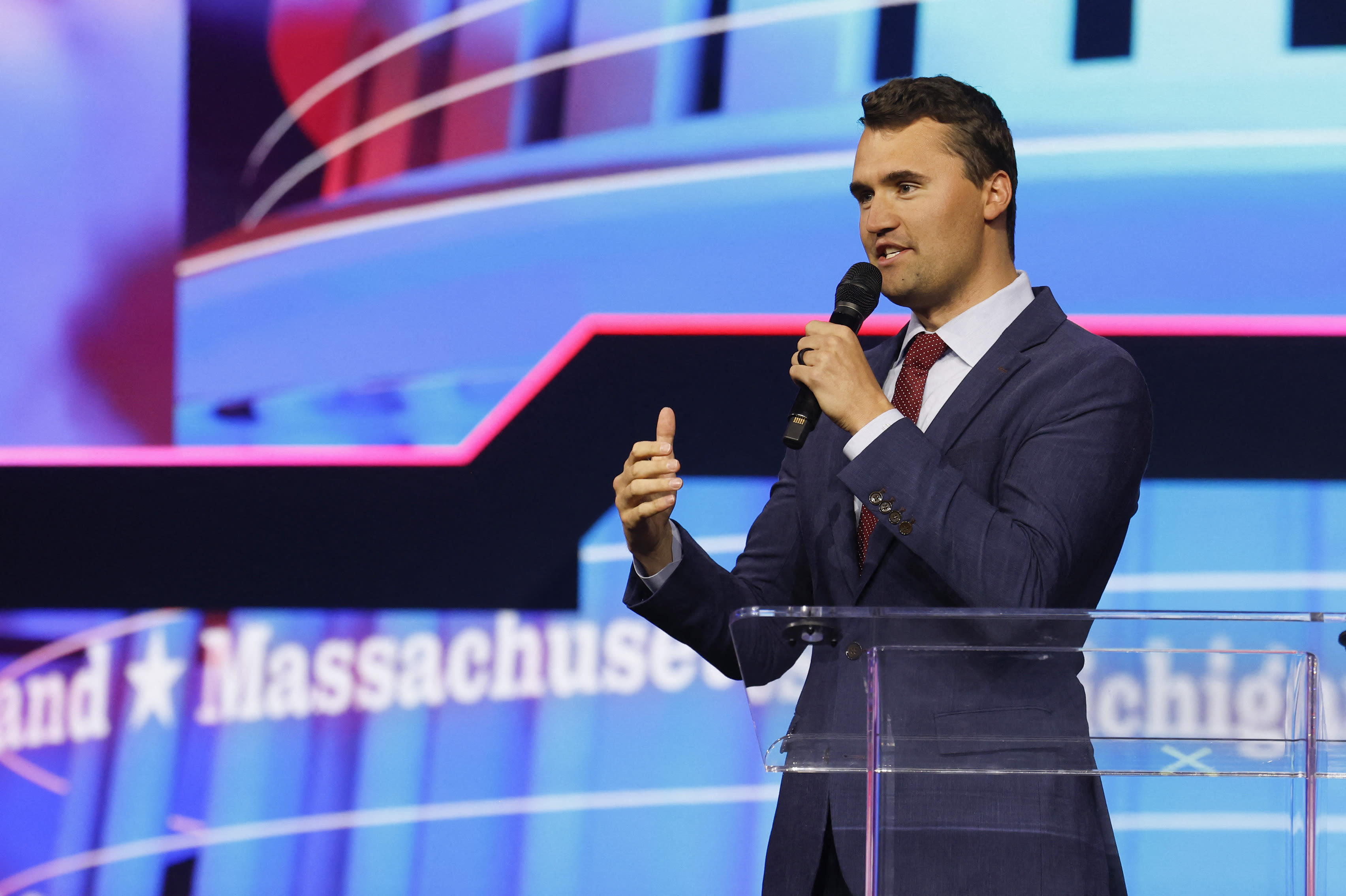 Charlie Kirk blasted by young conservative: "Toxic leadership"