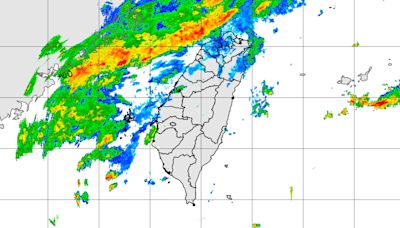 今明梅雨鋒徘徊注意午後強對流 首颱艾維尼恐生成侵台機率曝
