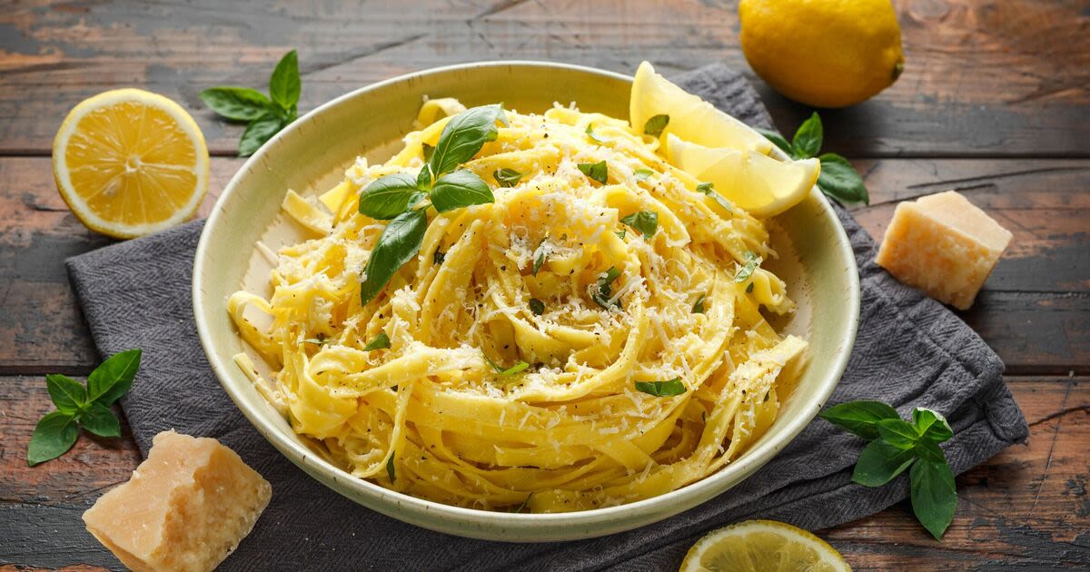 Jamie Oliver's creamy one-pan pasta al limone recipe is 'simple' and delicious