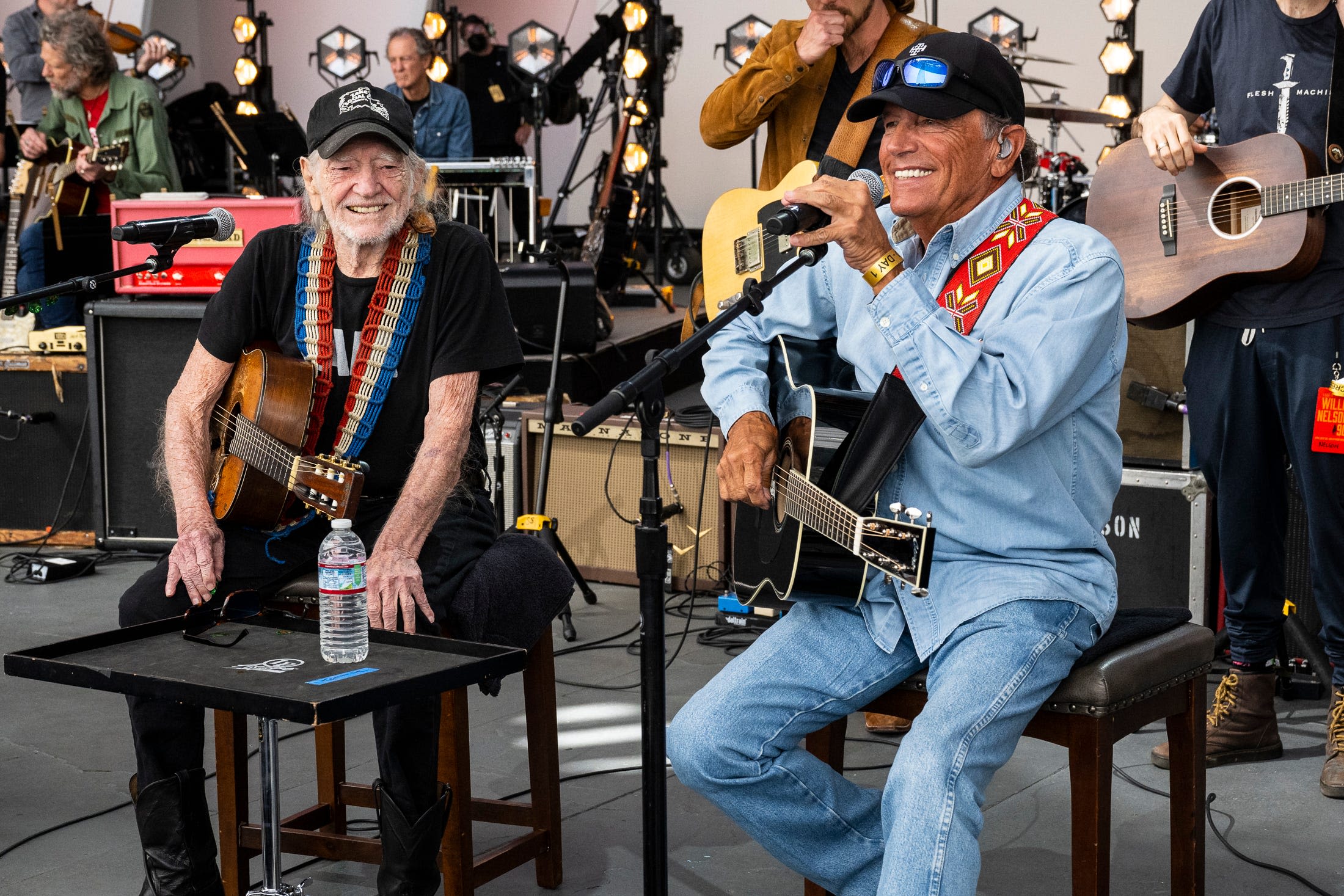 Willie Nelson, 91, returns to the road after health concerns, 'not feeling well'