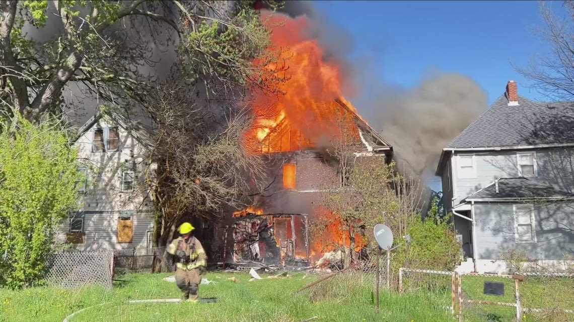 'Lucky to be alive': Couple recalls harrowing escape from exploding home in Niagara Falls