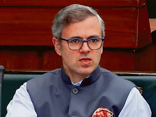 Govt hasn’t been able to change negative travel advisories: Omar