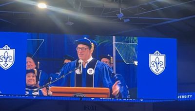 ‘The future is endless’ – Jon Hamm’s speech celebrates resilience of SLU grads